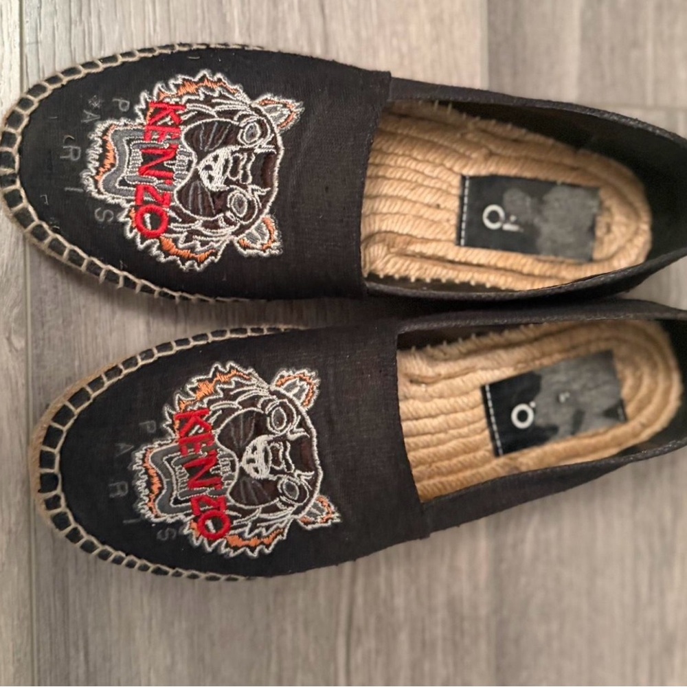 Kenzo Black and Red Women's Slippers